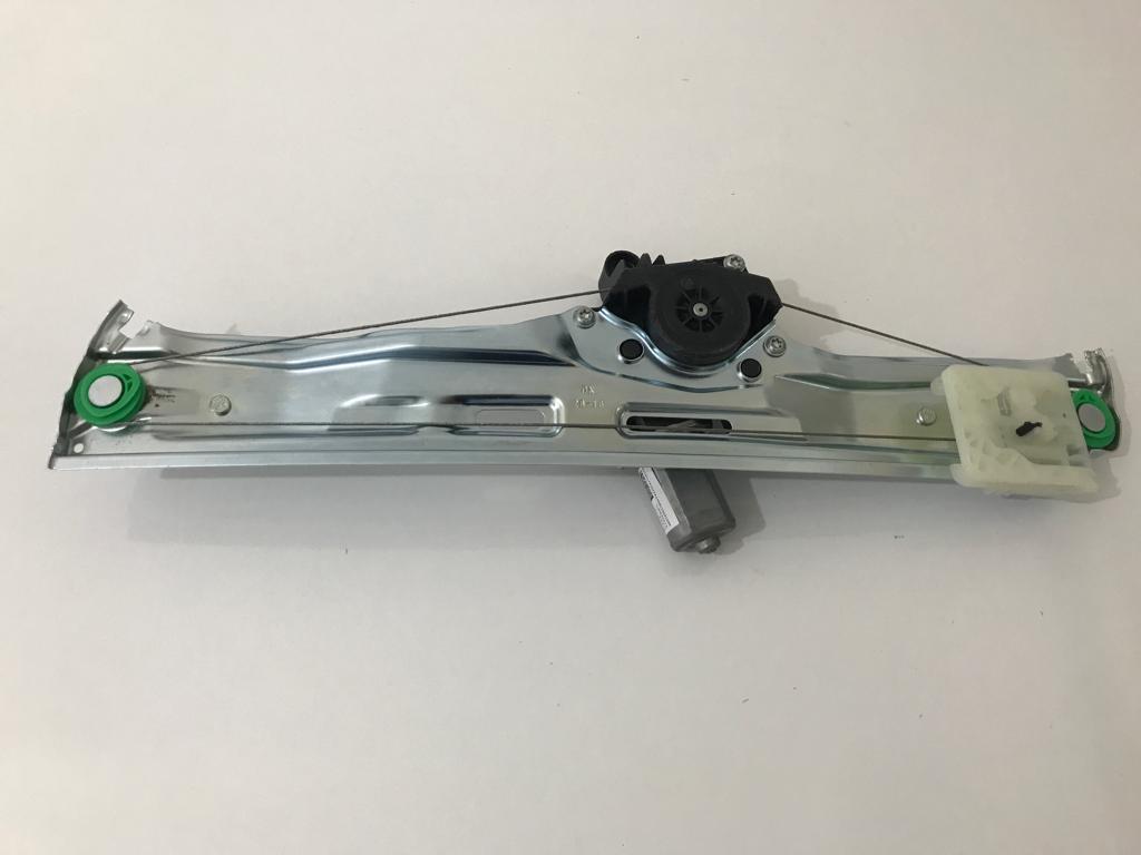 Sağ Arka Cam Krikosu | Egea Elektrikli Orjinal