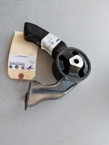 MOTOR TAKOZU  JEEP COMPASS ARKA