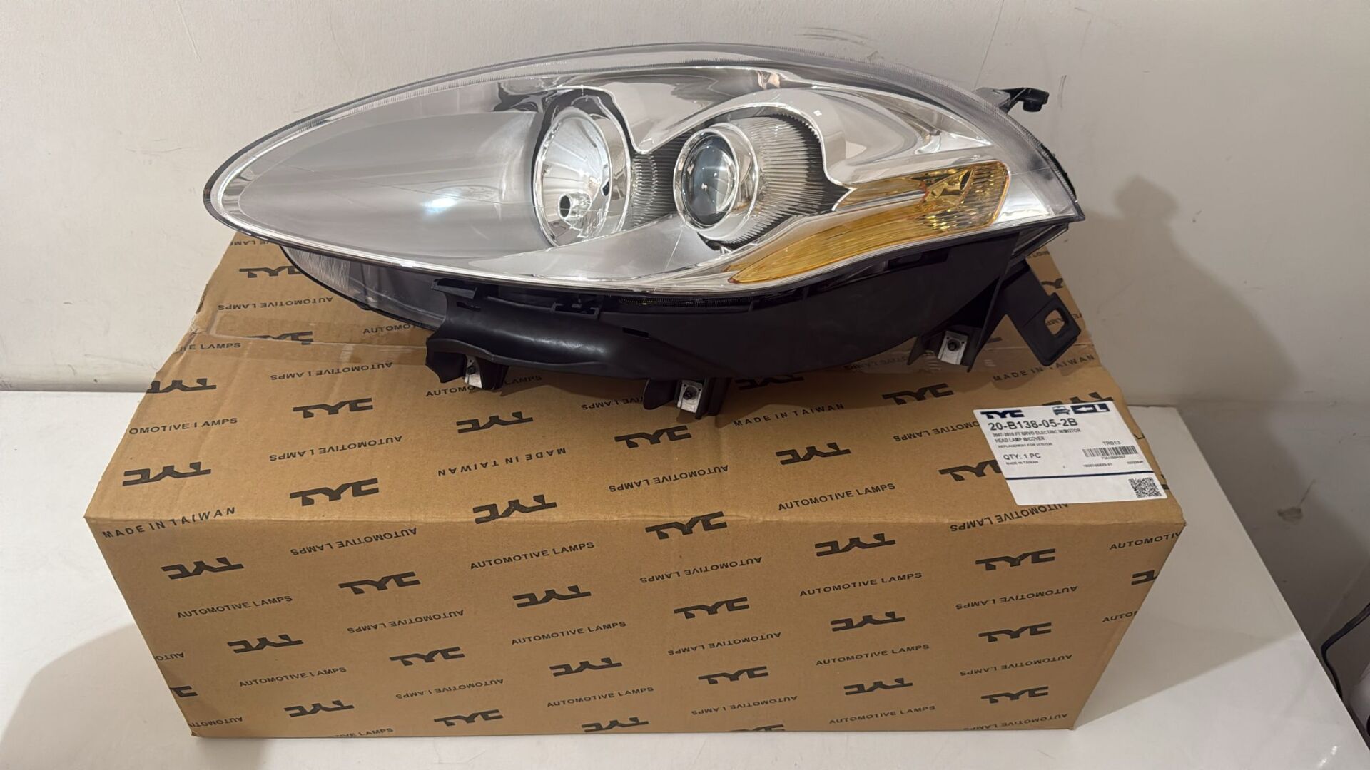 Sol Far | Bravo 2007 Sonrası Yeni Model sinyali Sarı