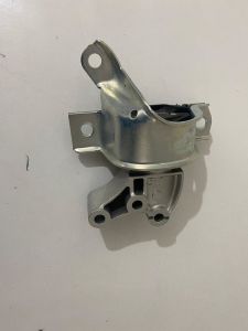 MOTOR TAKOZU PANDA 12 SAĞ