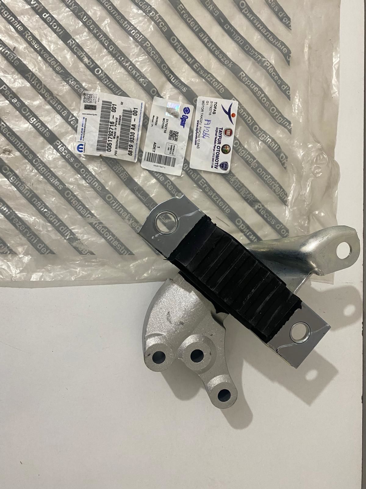 MOTOR TAKOZU PANDA 12 SAĞ