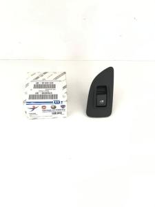 Cam Butonu Arka Sağ | Fiat Linea