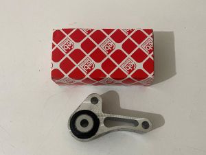 Şanzuman Takozu Egea 1.4 16v (Ek Parçası)