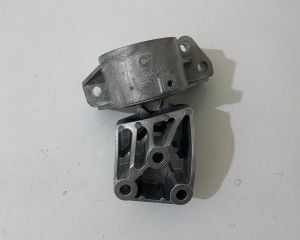 Motor Takozu Sağ Üst Linea Fiorino Doblo 1.3 Orijinal