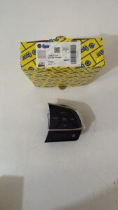 Direksiyon Simidi Buton Grubu Sağ (Hız Sabitleyicili) I Egea