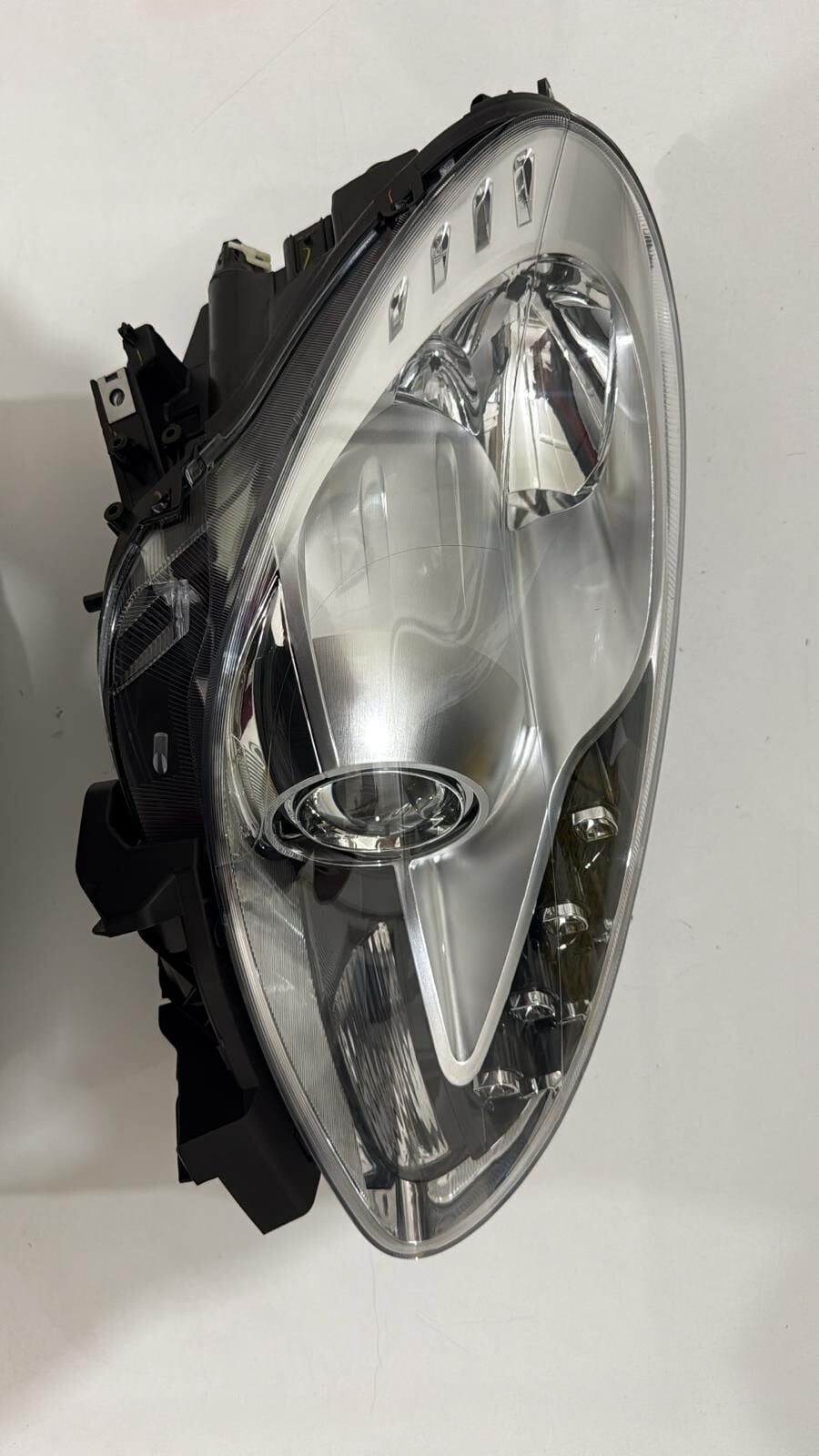 Far Gıulietta Sağ Krom Ledli