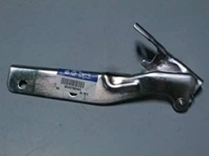 Kaput Menteşesi Sağ Fiat Doblo