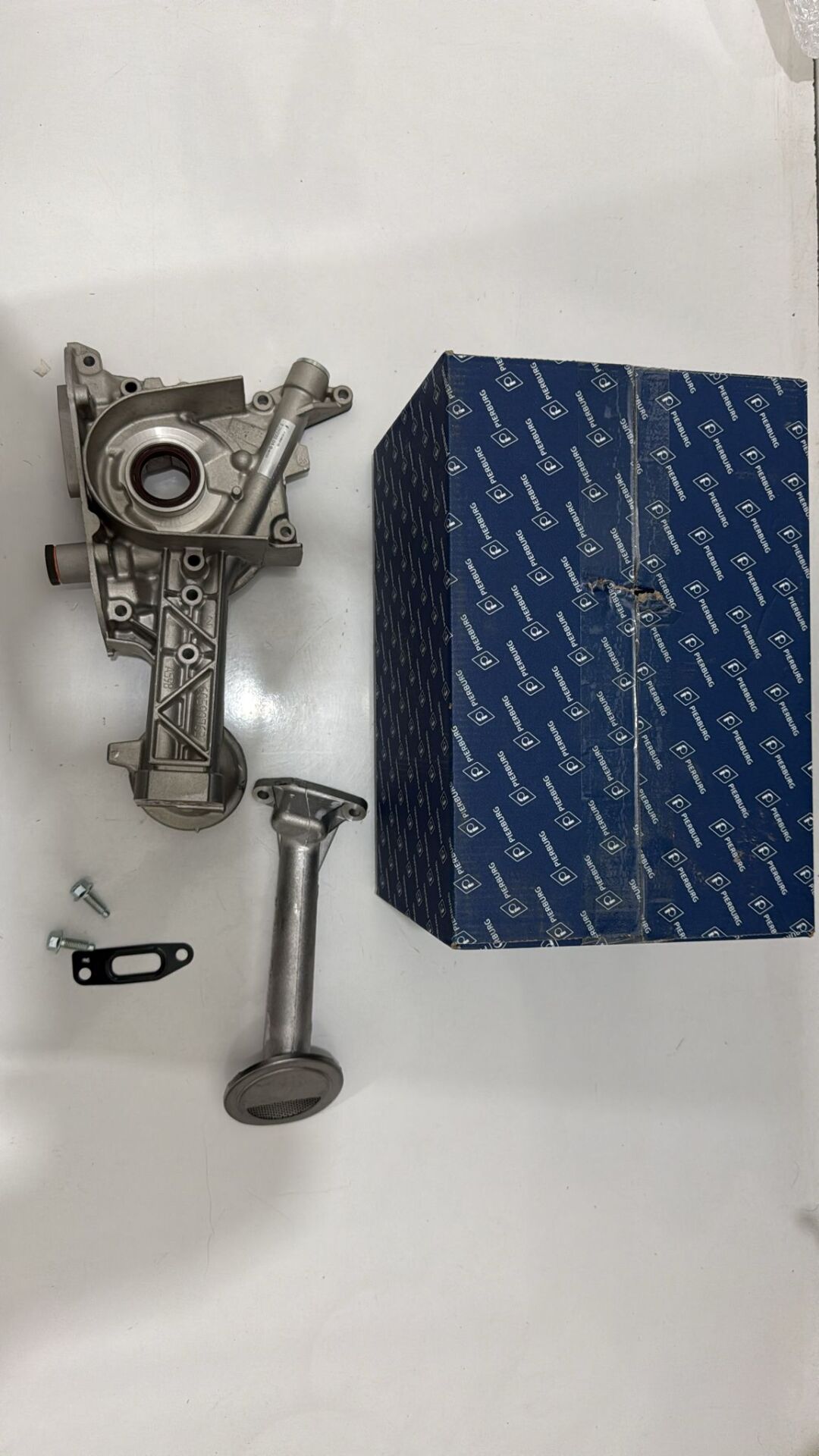 Yağ Pompası Alfa Romeo 145 146 147 156  1.6 16v