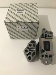 Sağ Motor Takozu | 500X Renegade 1.4 16v