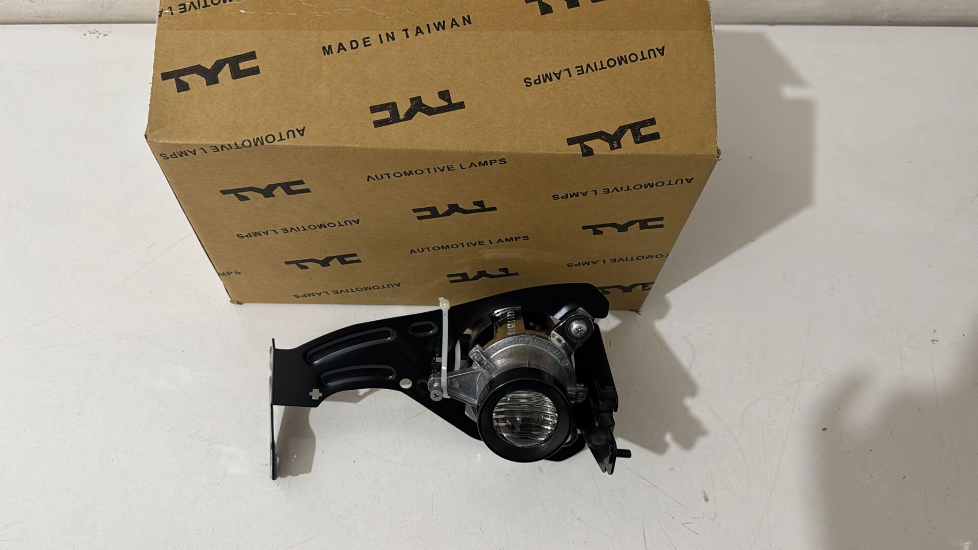 Sis Farı Panda Sağ (2003-2005)